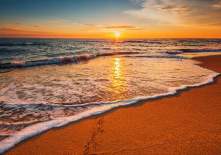 Wschód słońca nad morzem - obrazy podświetlane Elegance, Elegance Slim, Canvas | Morze - Led's Design